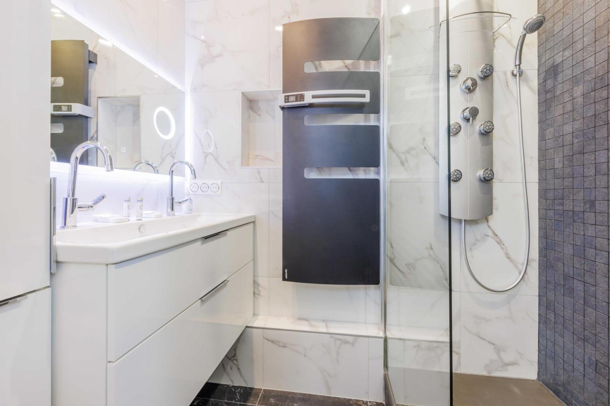Charmant Appartement 2Br-6P - Gare De L'Est Paris Eksteriør bilde