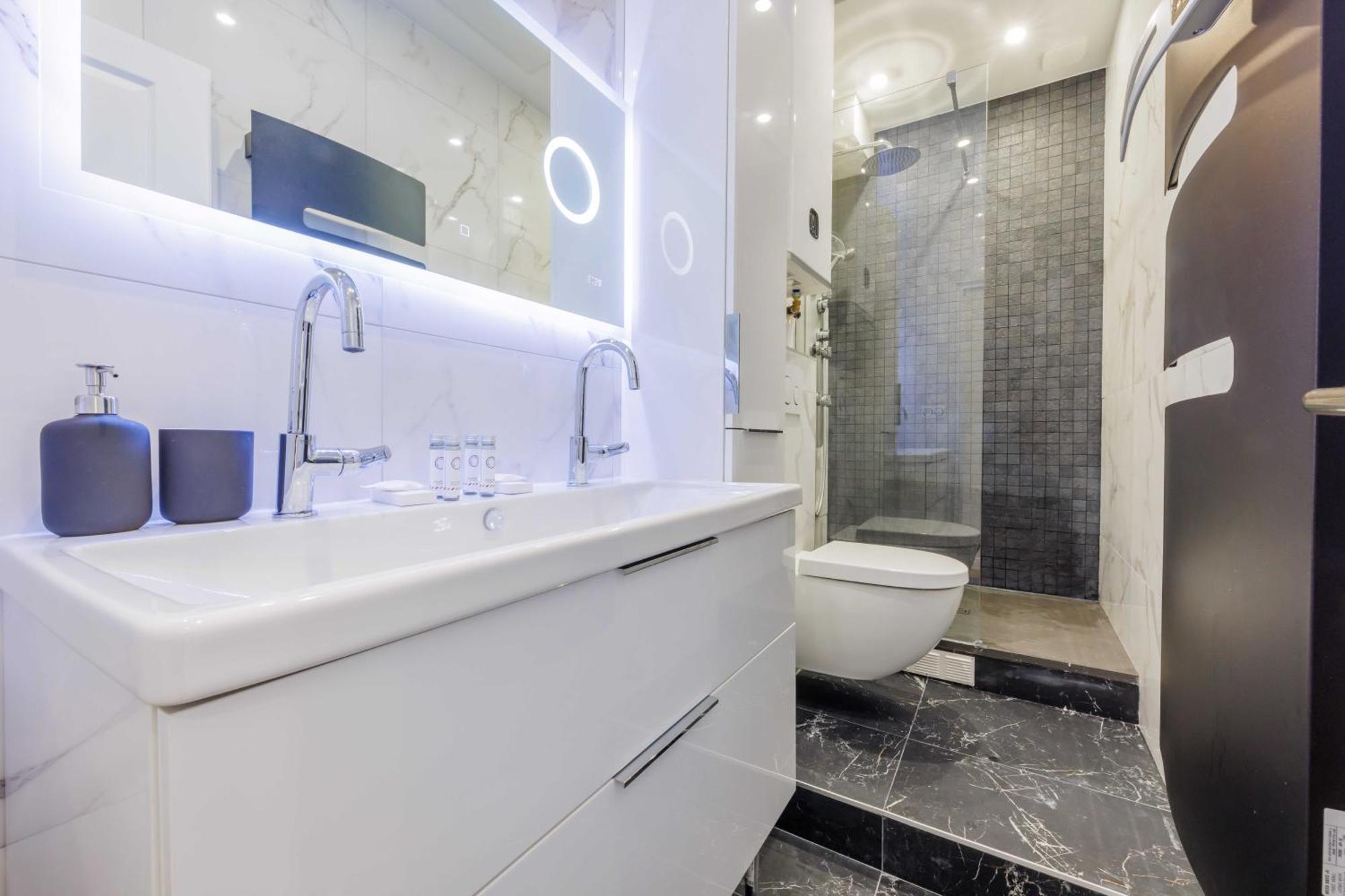 Charmant Appartement 2Br-6P - Gare De L'Est Paris Eksteriør bilde